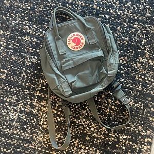 Mini Fjallraven Kanken Backpack